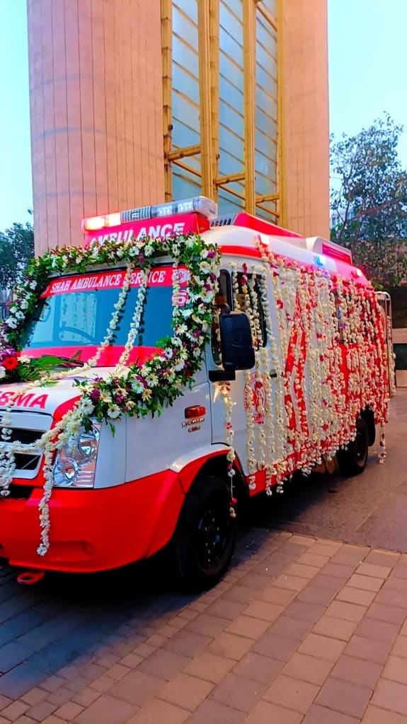 Antim Sanskar Seva Mumbai Decorated Ambulance